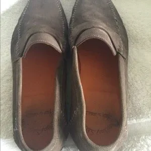 Santoni | Shoes | Santoni Brown Suede Perforated Unlined  display picture 2